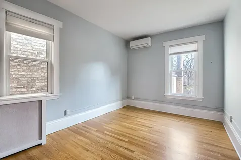 518 Laurel Avenue Saint Paul MN 55102
