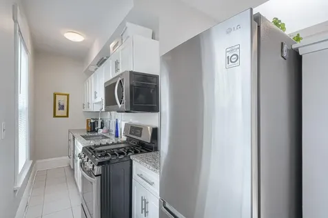518 Laurel Avenue Saint Paul MN 55102