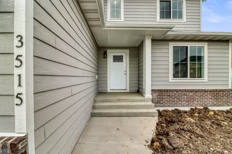 3515 18th Street S Moorhead MN 56560