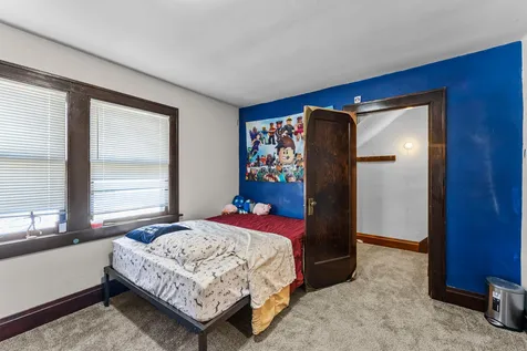 709 10th Street NE Austin MN 55912