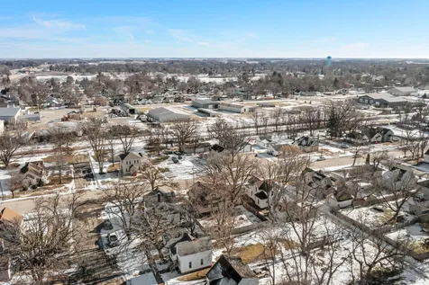 709 10th Street NE Austin MN 55912