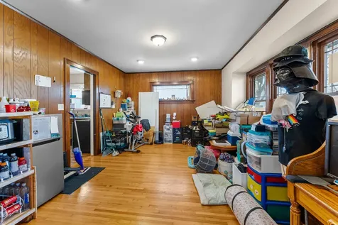 709 10th Street NE Austin MN 55912