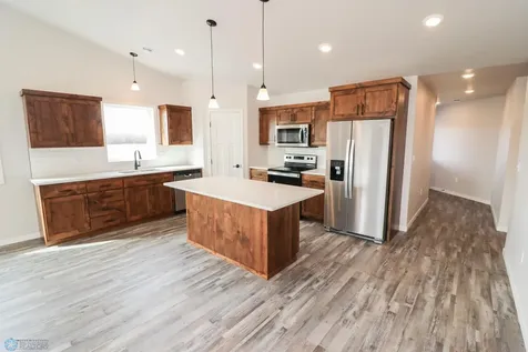 1390 Prairie Lane Wahpeton ND 58075