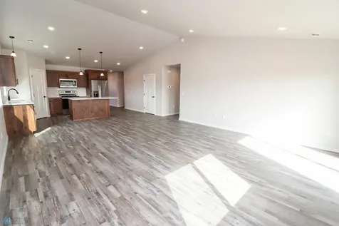 1390 Prairie Lane Wahpeton ND 58075