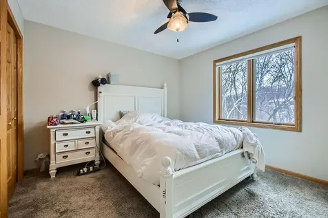 5887 Blackberry Bridge Path Inver Grove Heights MN 55076