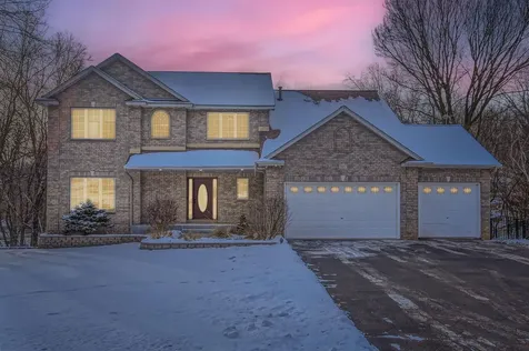 5887 Blackberry Bridge Path Inver Grove Heights MN 55076