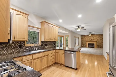 5887 Blackberry Bridge Path Inver Grove Heights MN 55076