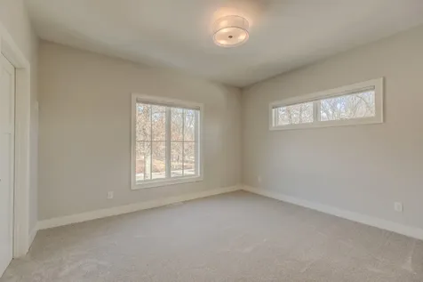 21 Cherrywood Circle North Oaks MN 55127