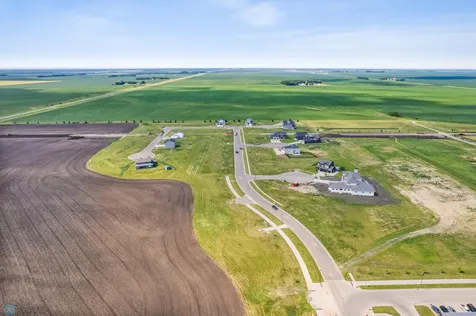 798 5th Avenue N Casselton ND 58012