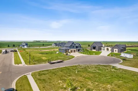 798 5th Avenue N Casselton ND 58012