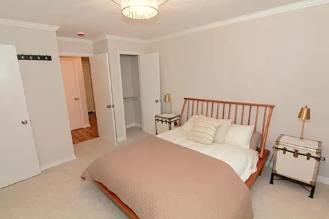 3120 Hennepin Avenue Minneapolis MN 55408