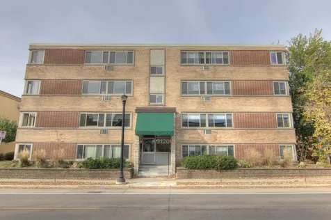 3120 Hennepin Avenue Minneapolis MN 55408
