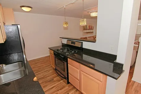 3120 Hennepin Avenue Minneapolis MN 55408