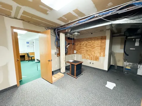 110 - 112 E Lincoln Avenue Fergus Falls MN 56537