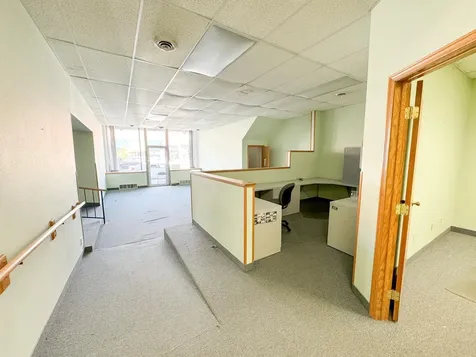 110 - 112 E Lincoln Avenue Fergus Falls MN 56537