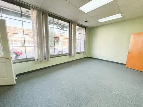 110 - 112 E Lincoln Avenue Fergus Falls MN 56537