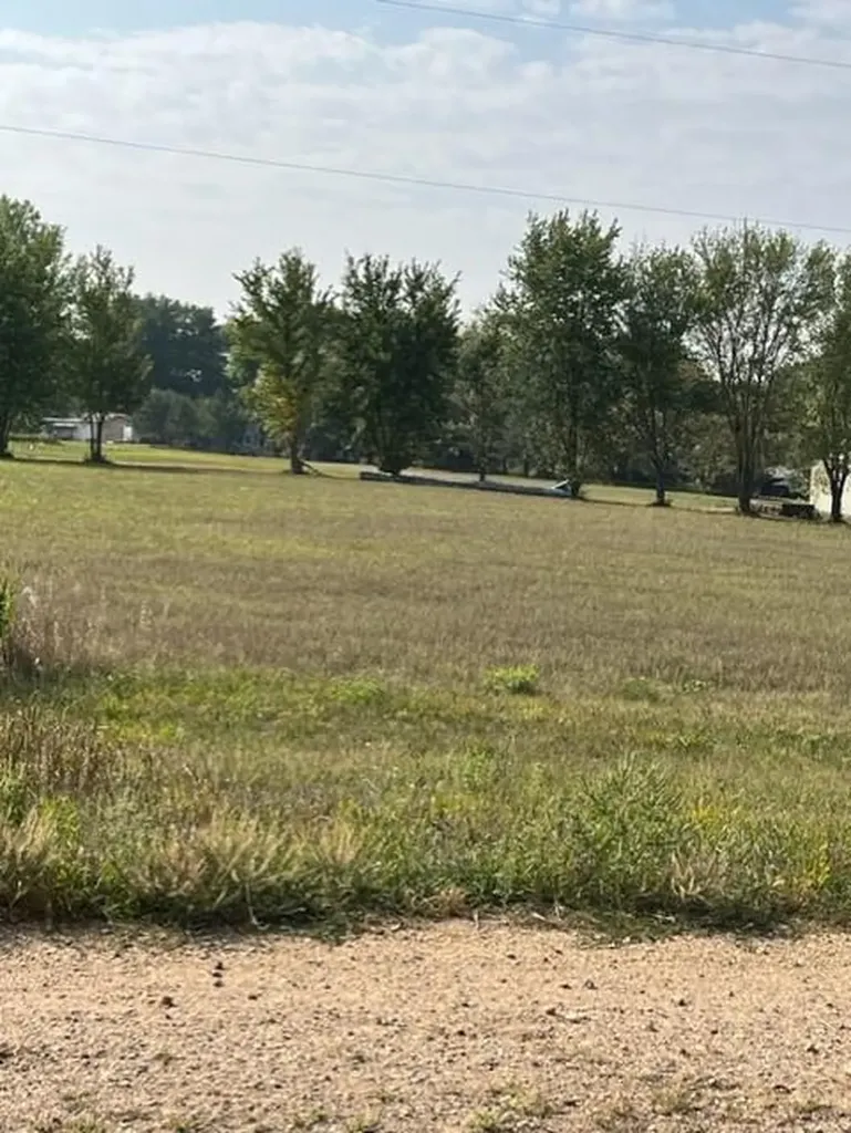 46250 County Rd 15 Road Windom MN 56101