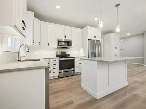 676 Voyager Drive Alexandria MN 56308