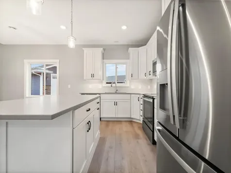676 Voyager Drive Alexandria MN 56308