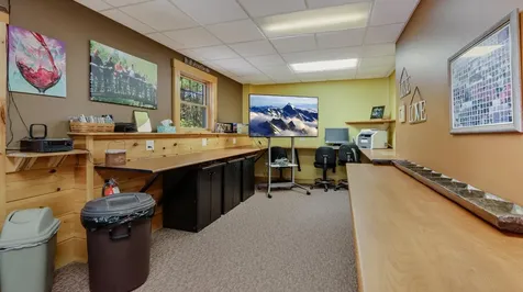 18059 County Highway Oo Chippewa Falls WI 54729