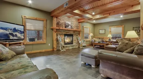 18059 County Highway Oo Chippewa Falls WI 54729