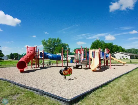 209 Pine Drive Hankinson ND 58041