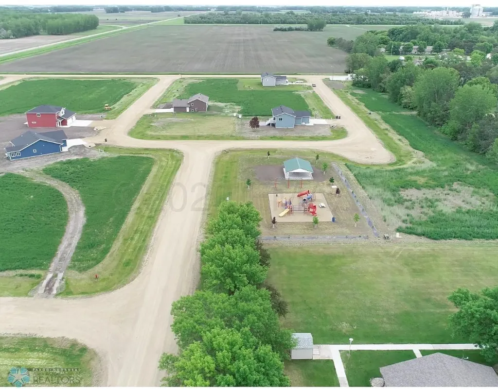 207 Pine Drive Hankinson ND 58041