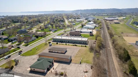 1215 N 7th Street Lake City MN 55041