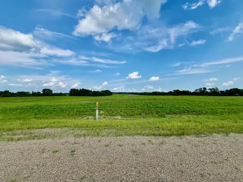 Lot 17 Block 2 River View Trail Pelican Rapids MN 56572