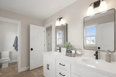636 Parkside Court Eagan MN 55123