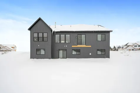 4927 Parkside Circle Eagan MN 55123