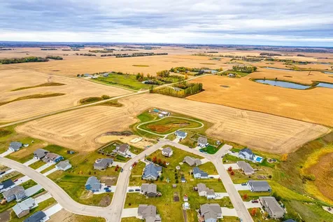 2512 Valley View Hawley MN 56549