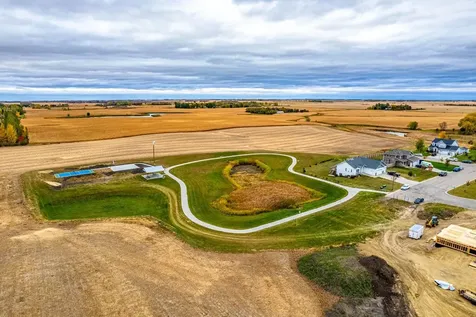 2304 Scenic Lane Hawley MN 56549