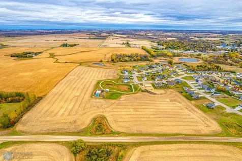 2300 Scenic Lane Hawley MN 56549