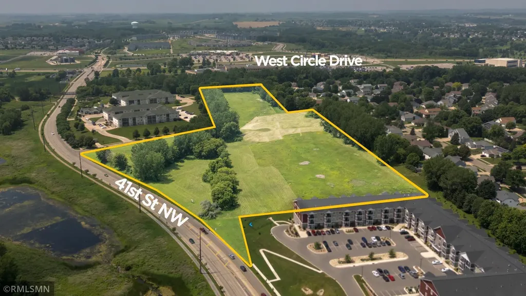 Xxx 41 Street NW Rochester MN 55901