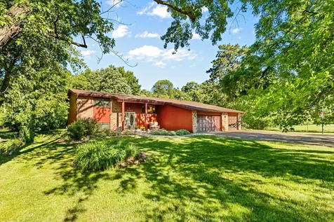 8135 Long Lake Road Mounds View MN 55112