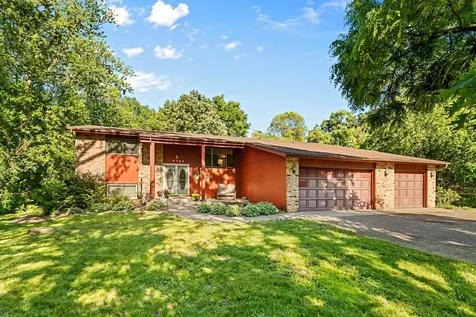 8135 Long Lake Road Mounds View MN 55112