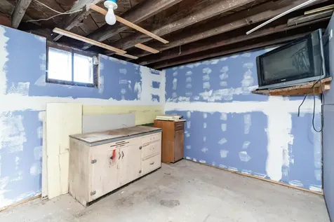 608 Ash Street Lisbon ND 58054