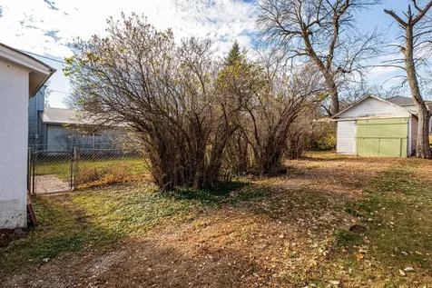 608 Ash Street Lisbon ND 58054
