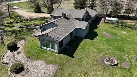 45722 County Road 15 Windom MN 56101