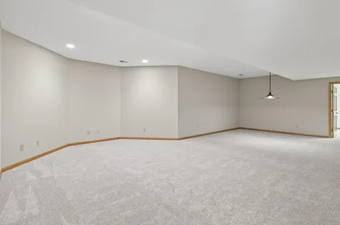 2520 Arbor Court Mendota Heights MN 55120