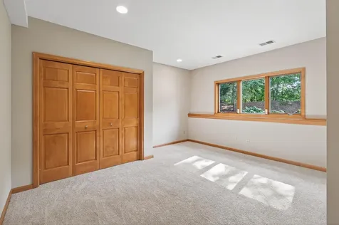 2520 Arbor Court Mendota Heights MN 55120