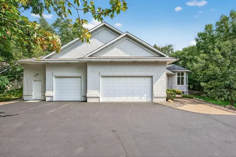 2520 Arbor Court Mendota Heights MN 55120