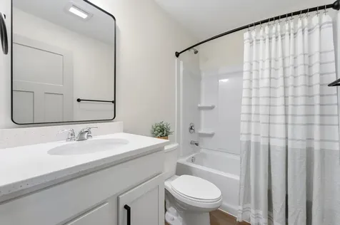 16303 Esprit Court Lakeville MN 55044