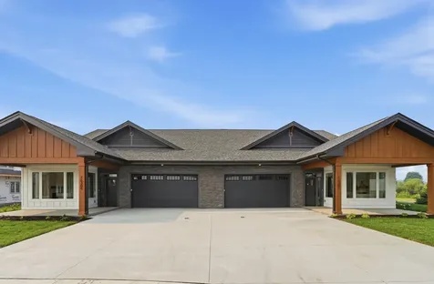16303 Esprit Court Lakeville MN 55044