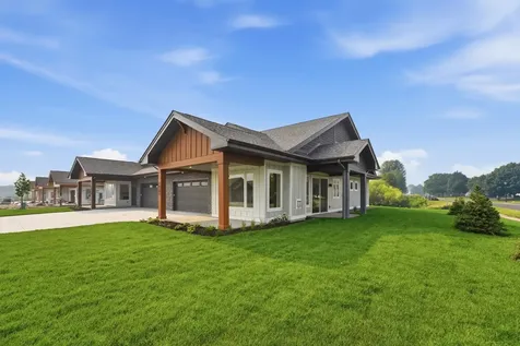 16303 Esprit Court Lakeville MN 55044