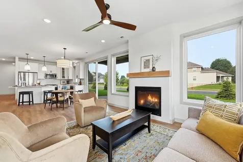 16303 Esprit Court Lakeville MN 55044
