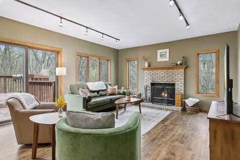 230 Plainview Drive River Falls WI 54022