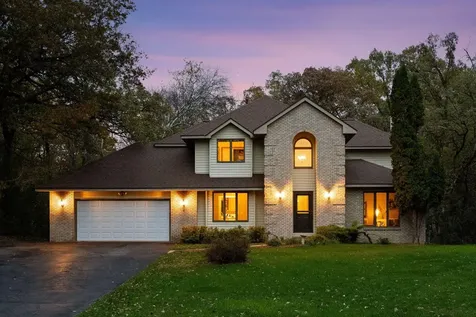 230 Plainview Drive River Falls WI 54022
