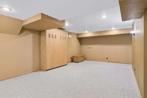 230 Plainview Drive River Falls WI 54022